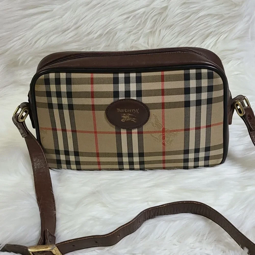💯Authentic Burberry Shoulder Bag 🍀 - Picture 6 of 15